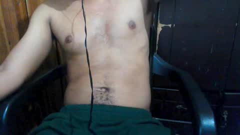 Snapshot of j_castello chatting on 10-13-25, 09:59 J online show from 10-13-25, 09:59