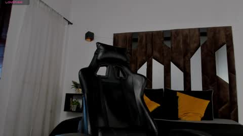 J King online show from 04-30-26, 09:19