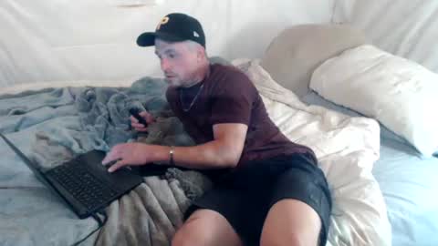 First timer  online show from 07-04-26, 10:10