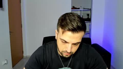 Snapshot of jace_thorne chatting on 10-26-25, 05:52 Jace online show from 10-26-25, 05:52