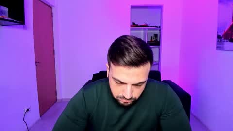 Snapshot of jace_thorne chatting on 11-17-25, 05:13 Jace online show from 11-17-25, 05:13