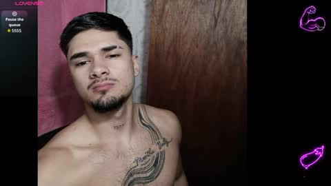    online show from 06-18-26, 01:04