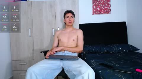 INDEPENDENT MODEL online show from 02-09-25, 06:11