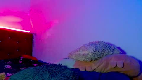 Snapshot of jack_s21 chatting on 12-01-24, 10:32 Laick online show from 12-01-24, 10:32