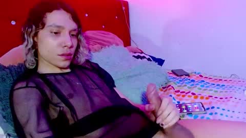 Snapshot of jack_s21 chatting on 12-22-24, 11:20 Laick online show from 12-22-24, 11:20