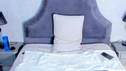 Jack White online show from 09-18-25, 06:04