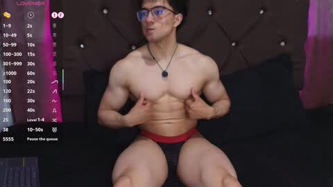 Jacke online show from 03-12-26, 12:06