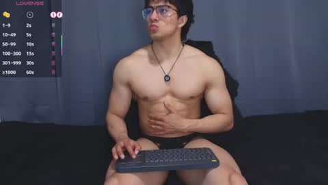 Jacke online show from 06-16-26, 02:03