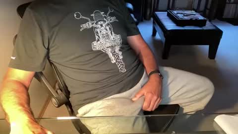 Snapshot of jacker65 chatting on 10-13-25, 05:02 jacker65 online show from 10-13-25, 05:02