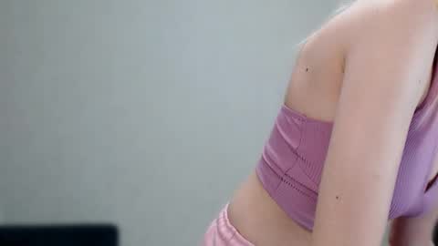 jackie__morgan online show from 12-30-24, 02:40