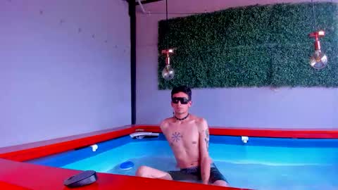 jackk_8 online show from 09-11-25, 07:47