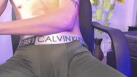 jackk_8 online show from 10-10-25, 03:49