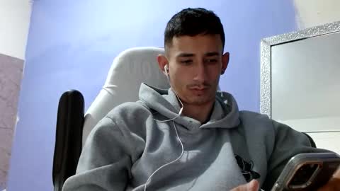 Snapshot of jackk_ho chatting on 12-19-25, 03:30 Jack online show from 12-19-25, 03:30