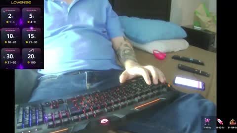 Snapshot of jackkingof chatting on 10-15-25, 01:50 Jack online show from 10-15-25, 01:50