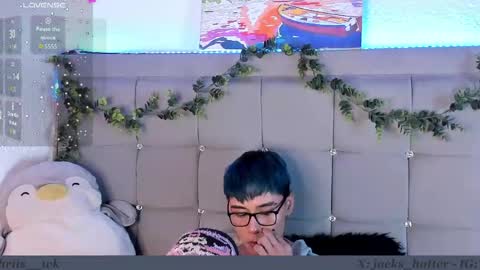 Snapshot of jacks_hotter chatting on 05-09-26, 11:32 Jackson online show from 05-09-26, 11:32