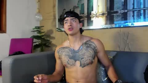 Snapshot of jackson_macleyn chatting on 03-26-26, 07:08 Jackson online show from 03-26-26, 07:08