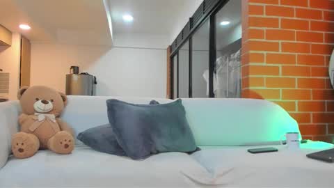 Snapshot of jackson_wayne__ chatting on 12-23-25, 12:52 Jackson Wayne online show from 12-23-25, 12:52