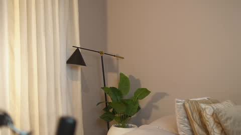 Jackson Bell online show from 02-04-25, 02:10