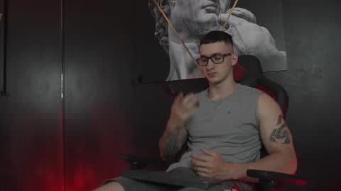 Jackson Olsen online show from 11-12-25, 08:30