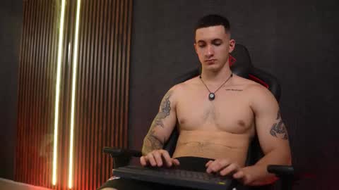 Snapshot of jacksonolsenn chatting on 02-27-26, 09:26 Jackson Olsen online show from 02-27-26, 09:26