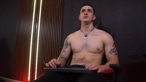 Jackson Olsen online show from 06-10-26, 09:03