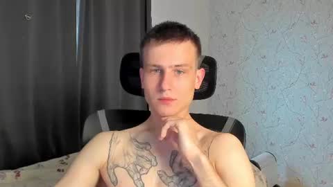 Nikolay online show from 06-15-26, 03:09
