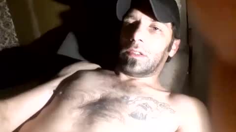 Snapshot of jaco977785 chatting on 10-20-25, 06:58 zippo online show from 10-20-25, 06:58