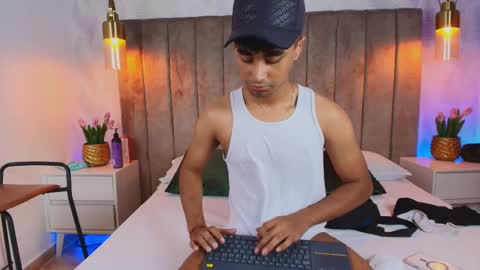 Jacobo online show from 09-13-25, 07:02