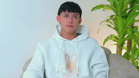 JACOB online show from 05-11-26, 12:22