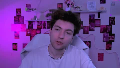 Snapshot of jacob_dark_ chatting on 04-12-26, 08:52 Jacob online show from 04-12-26, 08:52