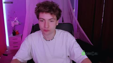 Snapshot of jacob_dark_ chatting on 04-18-26, 08:51 Jacob online show from 04-18-26, 08:51