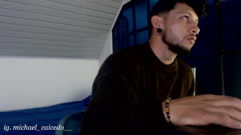 Snapshot of jacob_zane1 chatting on 05-27-26, 02:30 Michael Caicedo online show from 05-27-26, 02:30