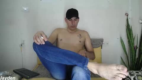 Jacob And Jayden online show from 11-13-25, 06:18