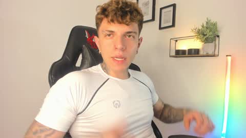 Snapshot of jacobb116 chatting on 12-12-24, 01:53 jacobb116 online show from 12-12-24, 01:53