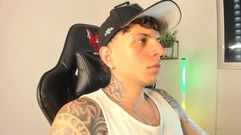 Snapshot of jacobb116 chatting on 02-24-25, 02:40 jacobb116 online show from 02-24-25, 02:40