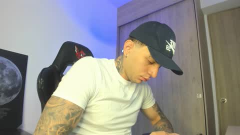 Snapshot of jacobb116 chatting on 09-13-25, 12:10 jacobb116 online show from 09-13-25, 12:10