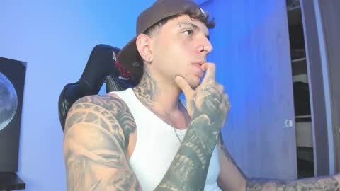 Snapshot of jacobb116 chatting on 10-10-25, 01:26 jacobb116 online show from 10-10-25, 01:26