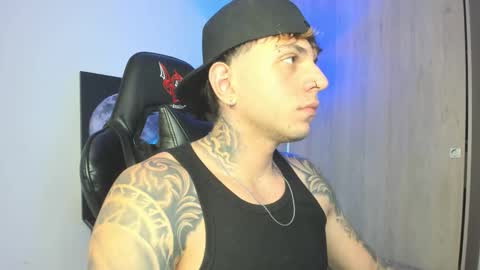 Snapshot of jacobb116 chatting on 10-16-25, 12:22 jacobb116 online show from 10-16-25, 12:22