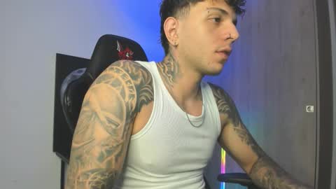 Snapshot of jacobb116 chatting on 10-22-25, 12:22 jacobb116 online show from 10-22-25, 12:22