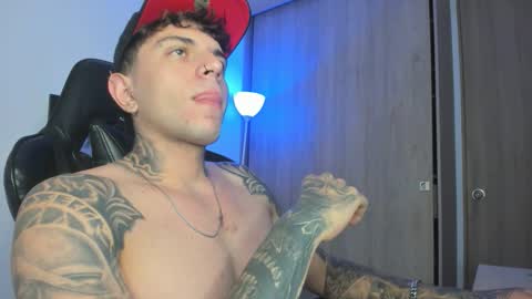 jacobb116 online show from 11-25-25, 01:16