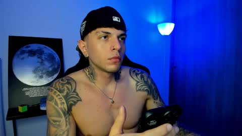 jacobb116 online show from 02-09-26, 01:09