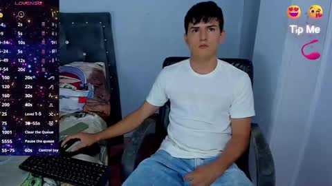 Snapshot of jacobb_lee chatting on 10-17-25, 08:55 Jacob Lee online show from 10-17-25, 08:55