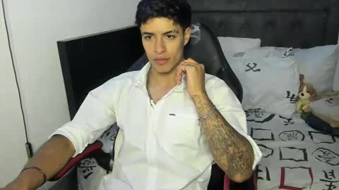 Jacobbakerr online show from 05-10-26, 05:34