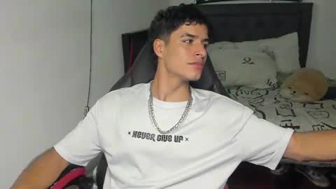 Jacobbakerr online show from 06-10-26, 05:07