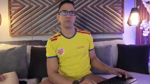 jacobdraven online show from 06-24-26, 04:44