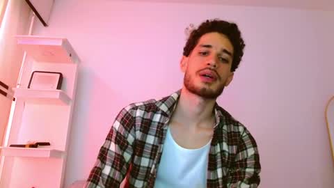 Snapshot of jacobmurphy2103 chatting on 09-20-25, 03:57 JACOB ROBIN online show from 09-20-25, 03:57