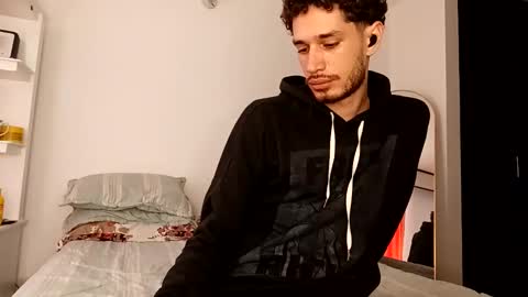 Snapshot of jacobmurphy2103 chatting on 09-22-25, 07:16 JACOB ROBIN online show from 09-22-25, 07:16