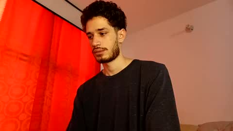 Snapshot of jacobmurphy2103 chatting on 09-29-25, 02:11 JACOB ROBIN online show from 09-29-25, 02:11