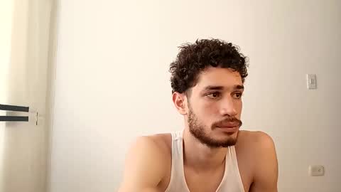 Snapshot of jacobmurphy2103 chatting on 10-07-25, 05:32 JACOB ROBIN online show from 10-07-25, 05:32