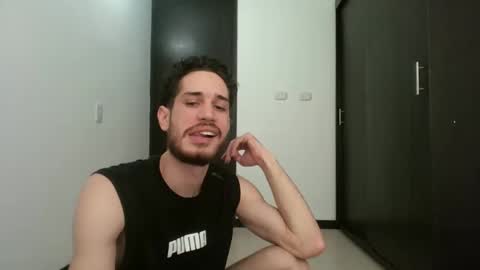 Snapshot of jacobmurphy2103 chatting on 10-11-25, 03:10 JACOB ROBIN online show from 10-11-25, 03:10